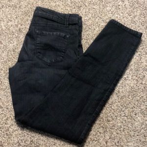 Ana Pull on black jeans
